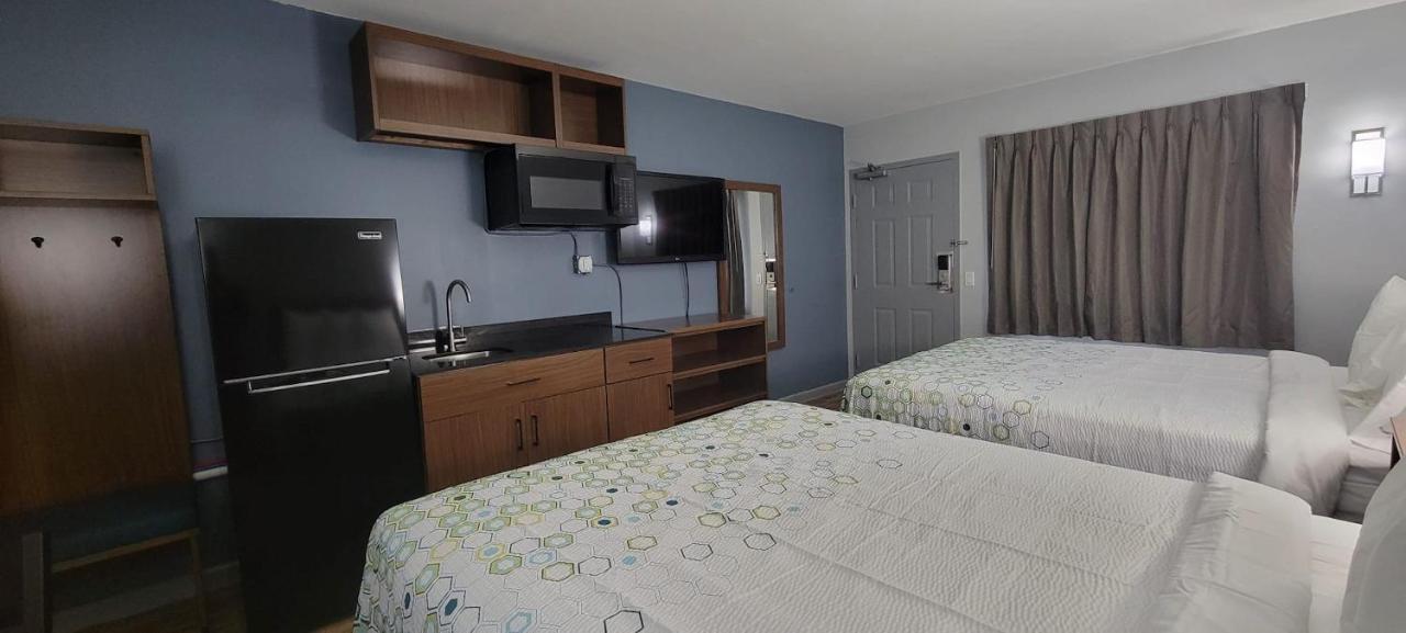 Hometowne Studios By Red Roof Egg Harbor-Atlantic City Airport Egg Harbor Township Dış mekan fotoğraf
